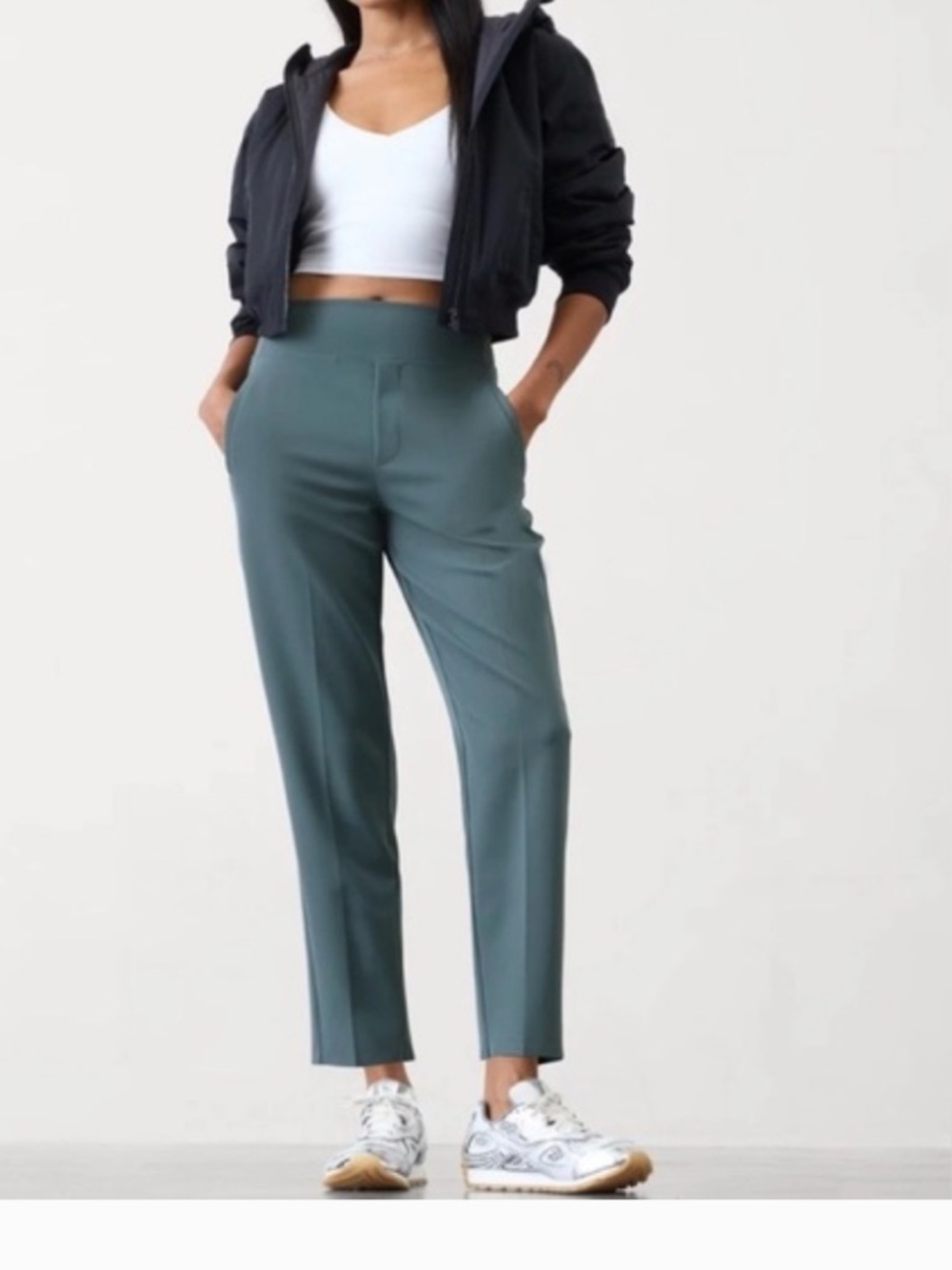 Athleta Endless High Rise Green Pants  Women’s Size 16